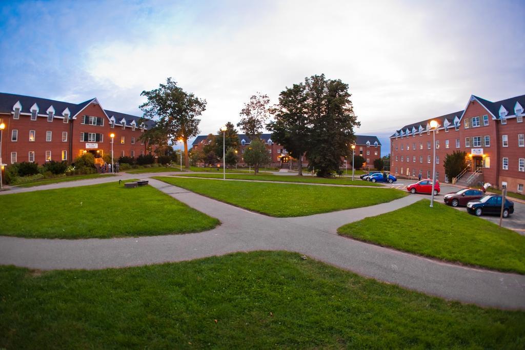 טרורו Dalhousie University Agricultural Campus מראה חיצוני תמונה
